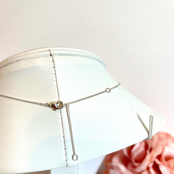 Silver Geometric Minimalist Necklace - Picture 2 of 4